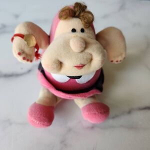 Linda Novick 1983 Applause pucker people stuffed woman plush toy Wallace Berrie